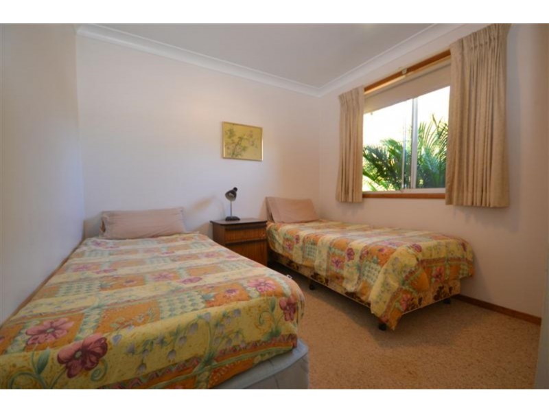 45 Peak Avenue, North Nowra NSW 2541