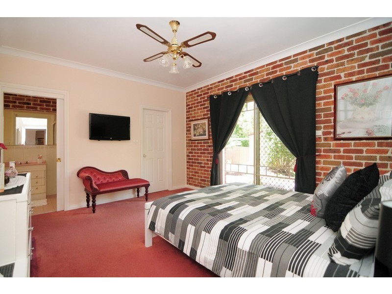 25 Lincorn Close, Bangalee NSW 2541