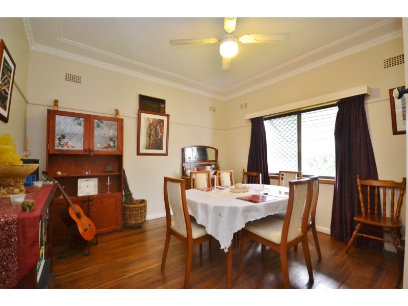 42 Bunberra Street, Bomaderry NSW 2541