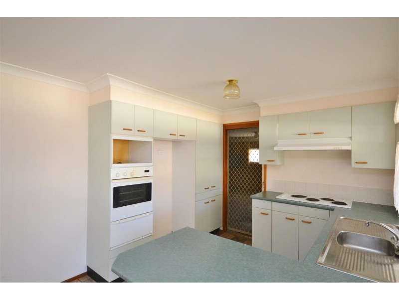 27 Socrates Place, Worrigee NSW 2540