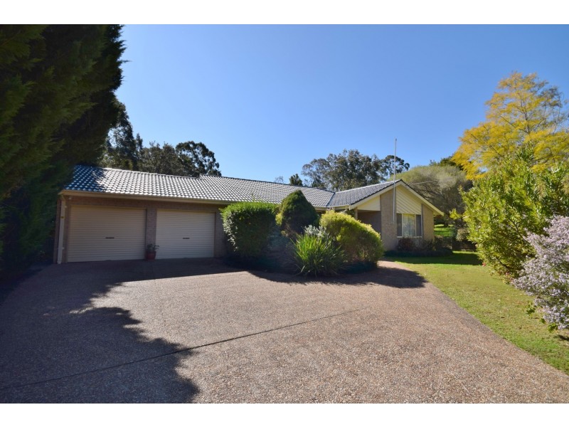 10 Lochaven Drive, Bangalee NSW 2541