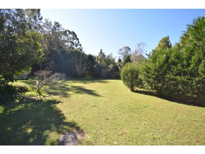 10 Lochaven Drive, Bangalee NSW 2541