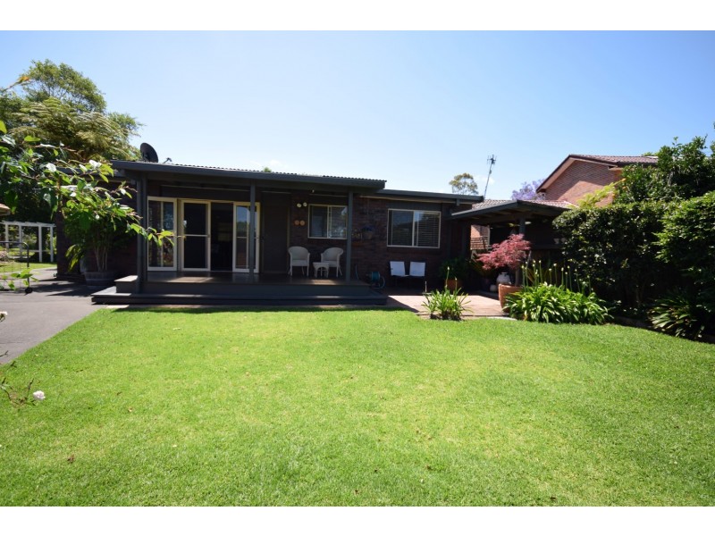 30 Lyrebird Drive, Nowra NSW 2541