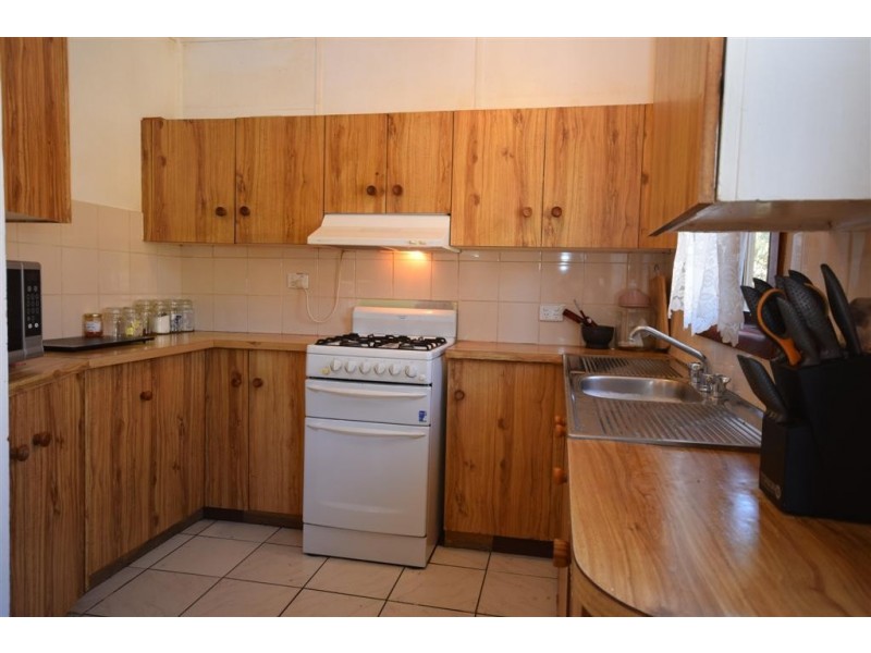 110 Wallace Street, Nowra NSW 2541