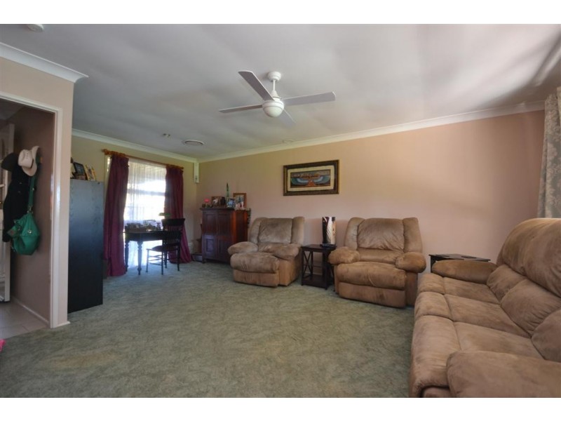 31 Judith Drive, North Nowra NSW 2541