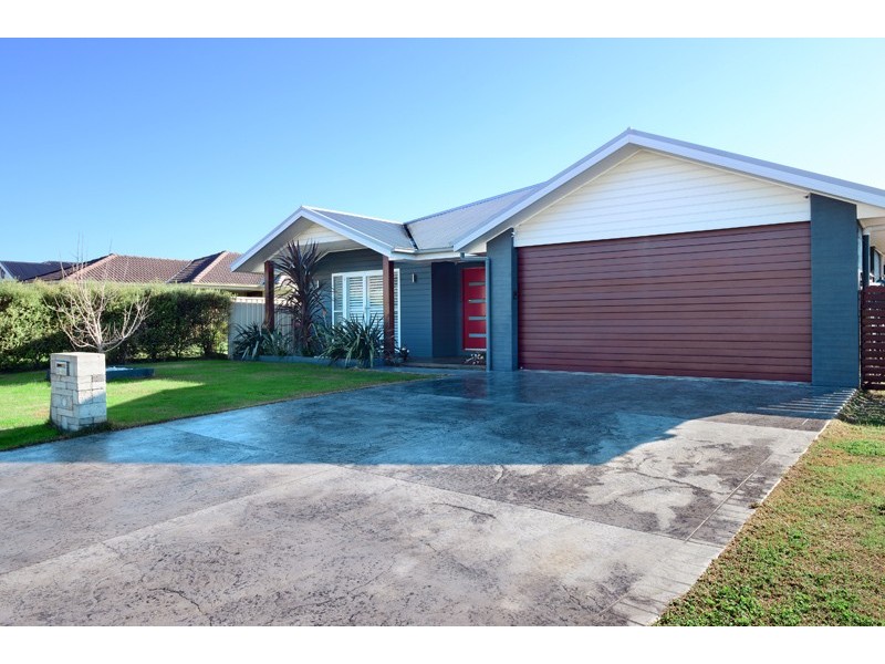 2 Jewel Street, Worrigee NSW 2540