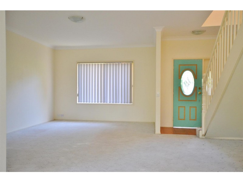 5/8A Rendal Avenue, North Nowra NSW 2541