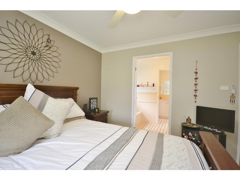 11 Isa Road, Worrigee NSW 2540