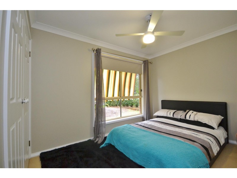11 Isa Road, Worrigee NSW 2540