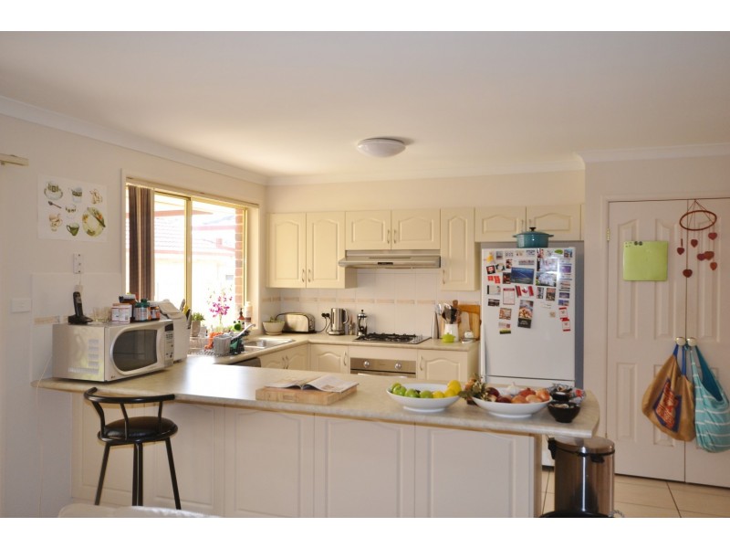 28 Kardella Ave, Nowra NSW 2541