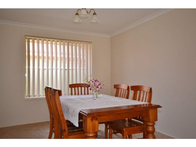 28 Kardella Ave, Nowra NSW 2541