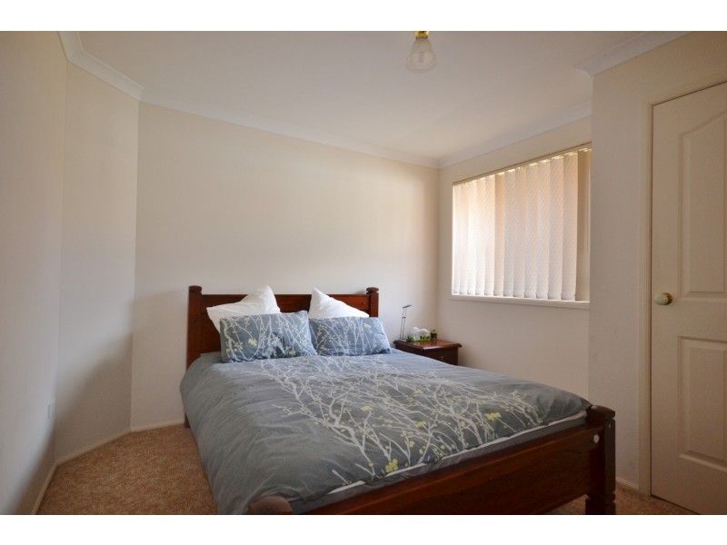 28 Kardella Ave, Nowra NSW 2541
