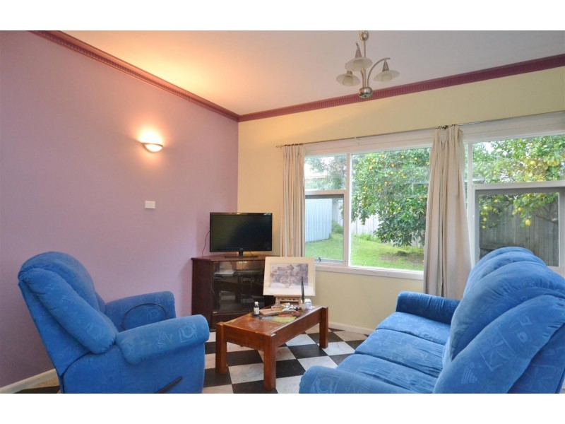 49 Douglas Street, Nowra NSW 2541