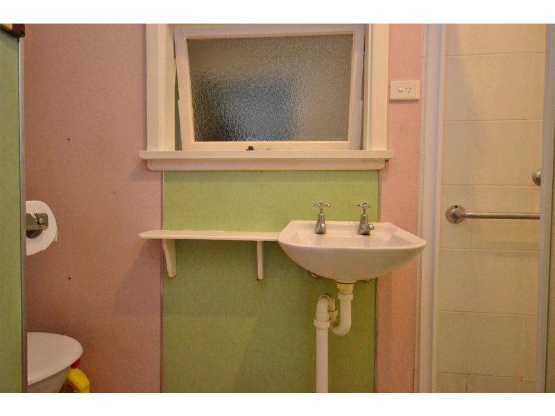 49 Douglas Street, Nowra NSW 2541