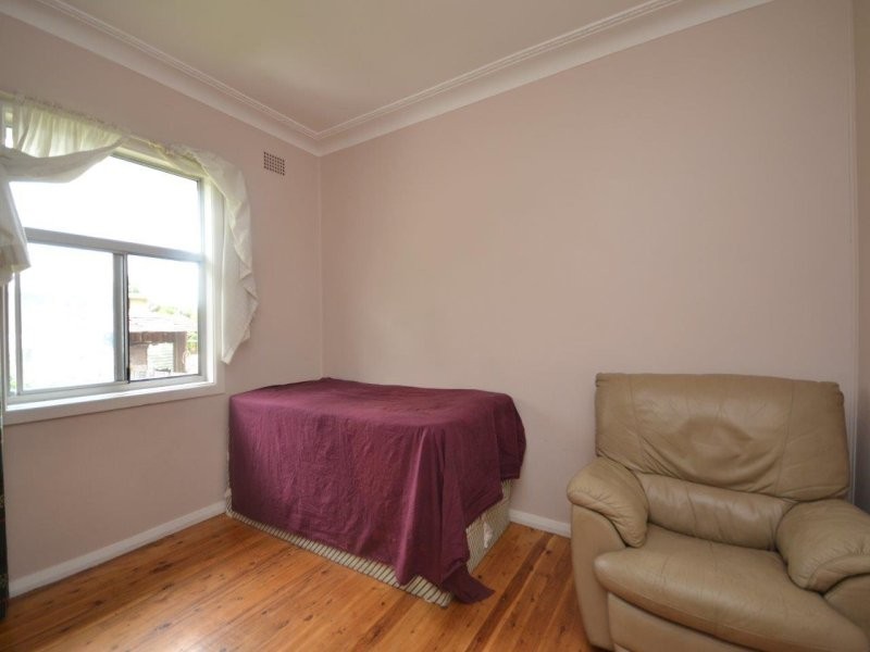 49 Moss Street, Nowra NSW 2541