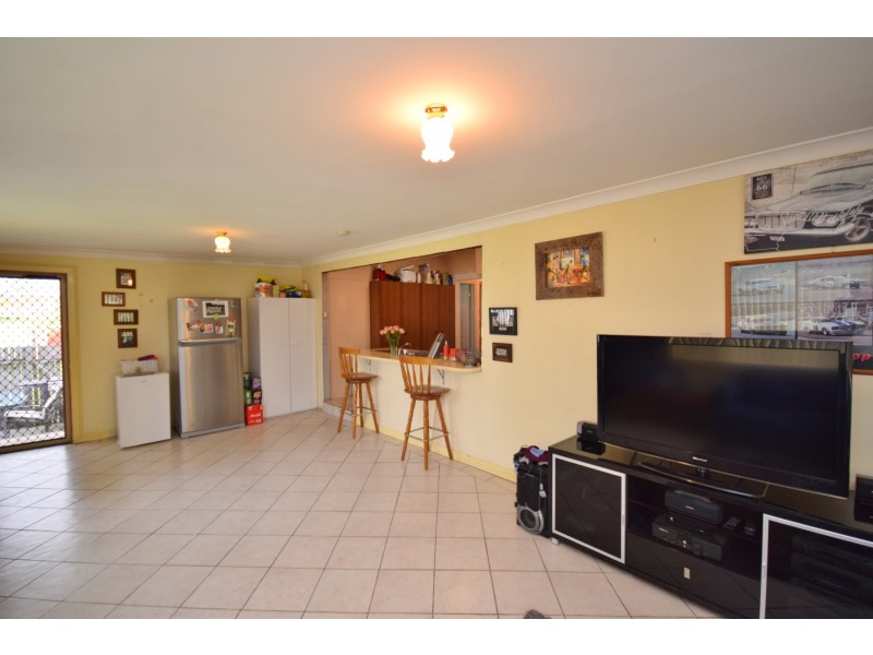 6 Hollands Road, Nowra NSW 2541