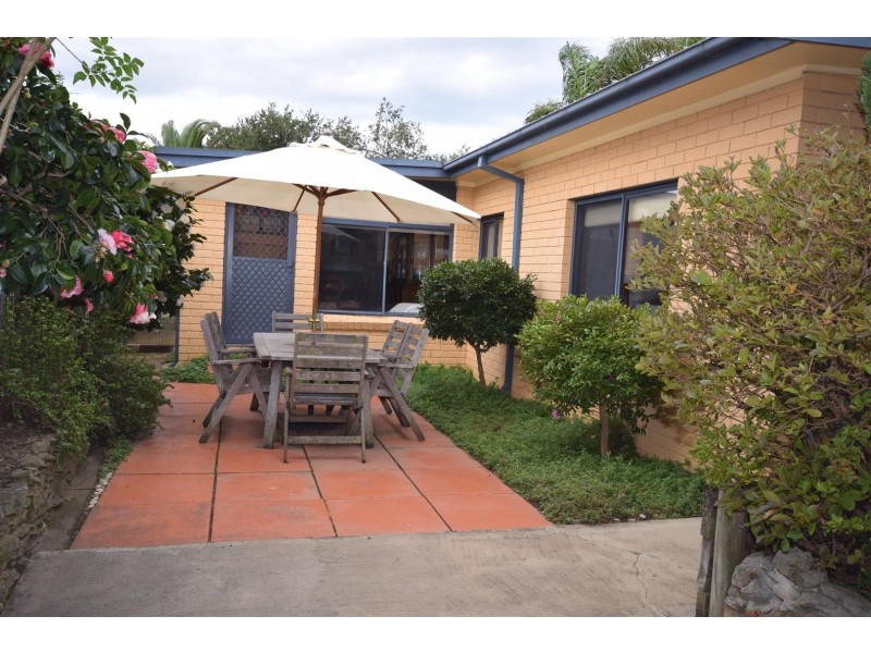 16 Allison Avenue, Nowra NSW 2541
