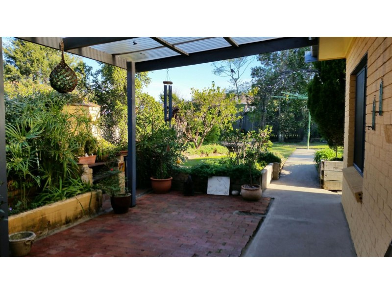 16 Allison Avenue, Nowra NSW 2541