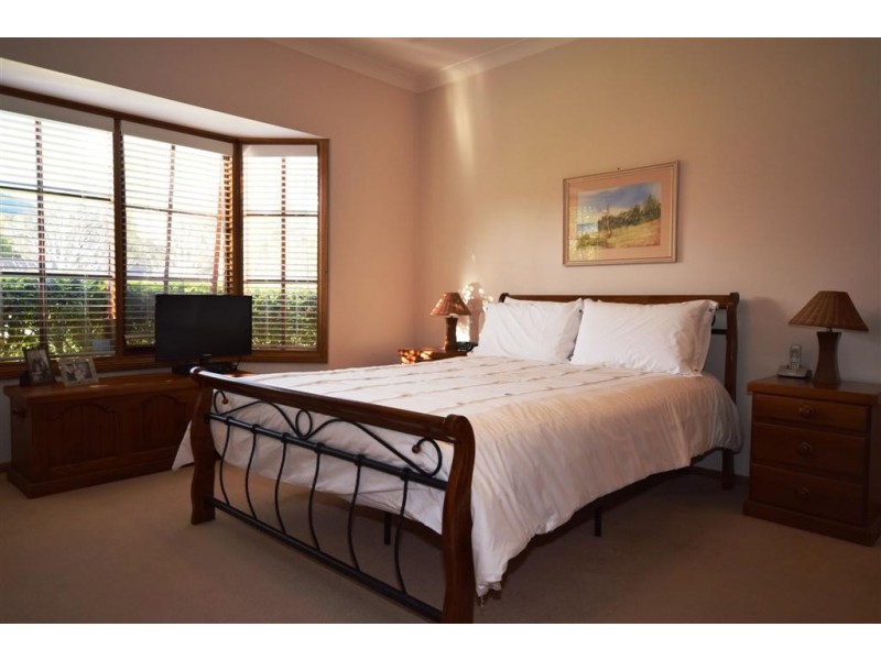 19 Rouse Avenue, Cambewarra NSW 2540