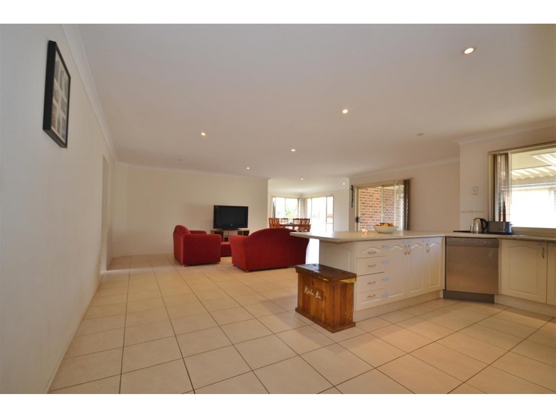 5 Mildura Street, Nowra NSW 2541