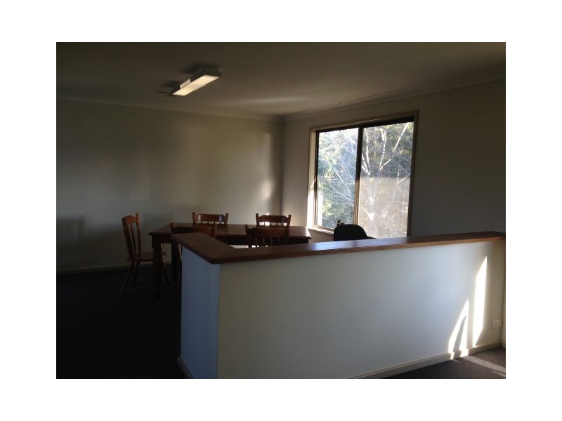20 Albatross Road, Nowra NSW 2541
