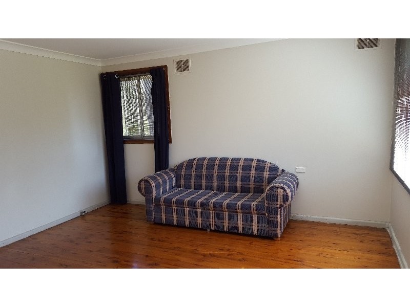 15 Elyard Drive, Nowra NSW 2541