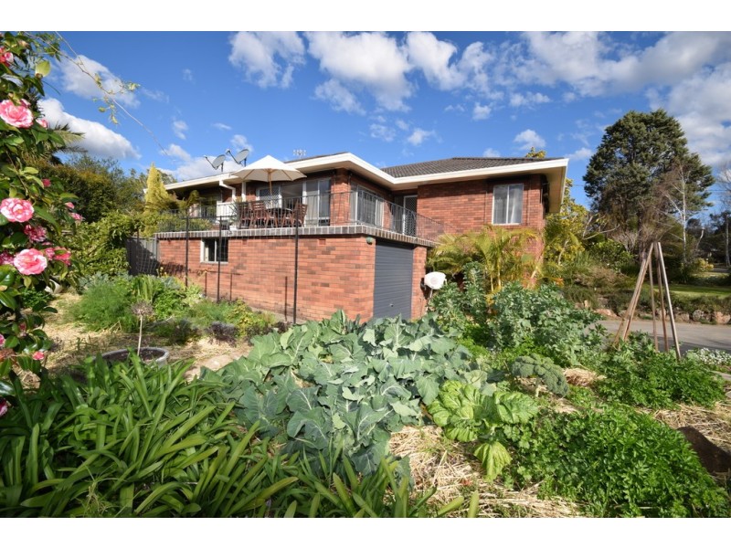 20 Colyer Avenue, Nowra NSW 2541