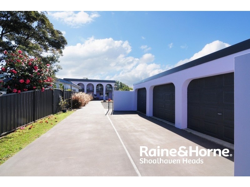 51 Renown Avenue, Shoalhaven Heads NSW 2535