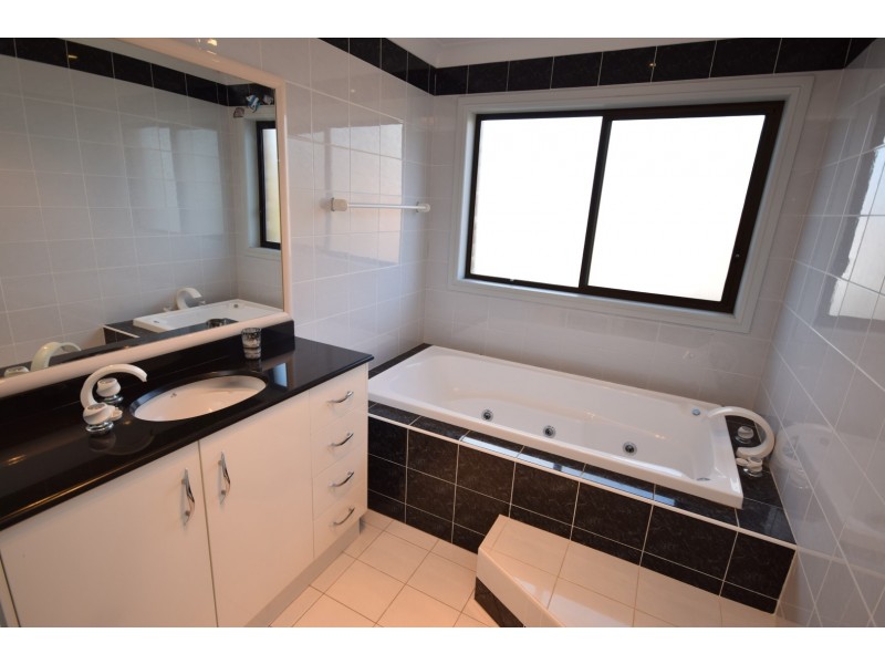 20 Harrison Street, North Nowra NSW 2541