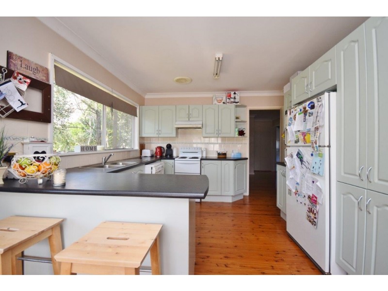 10 Christine Place, Nowra NSW 2541