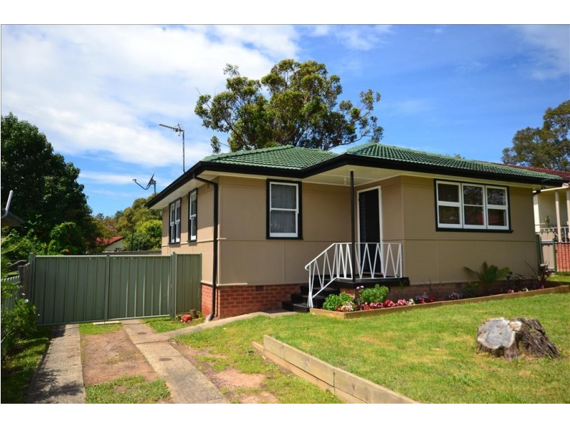 32 McKay Street, Nowra NSW 2541