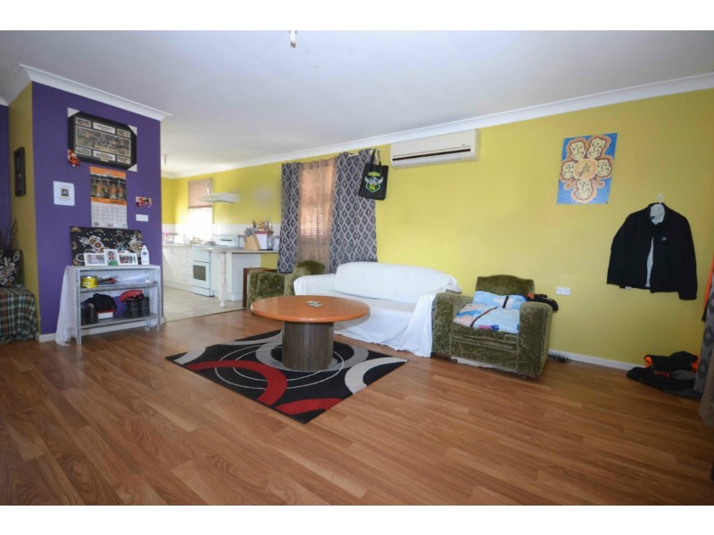32 McKay Street, Nowra NSW 2541
