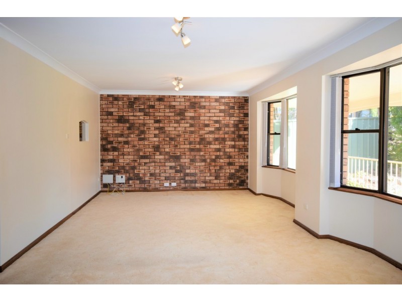16 Kareela Crescent, North Nowra NSW 2541