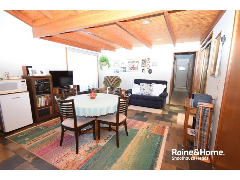 43 Shackleton Street, Shoalhaven Heads NSW 2535