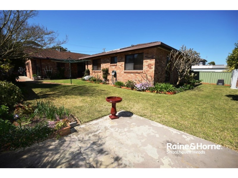 43 Shackleton Street, Shoalhaven Heads NSW 2535