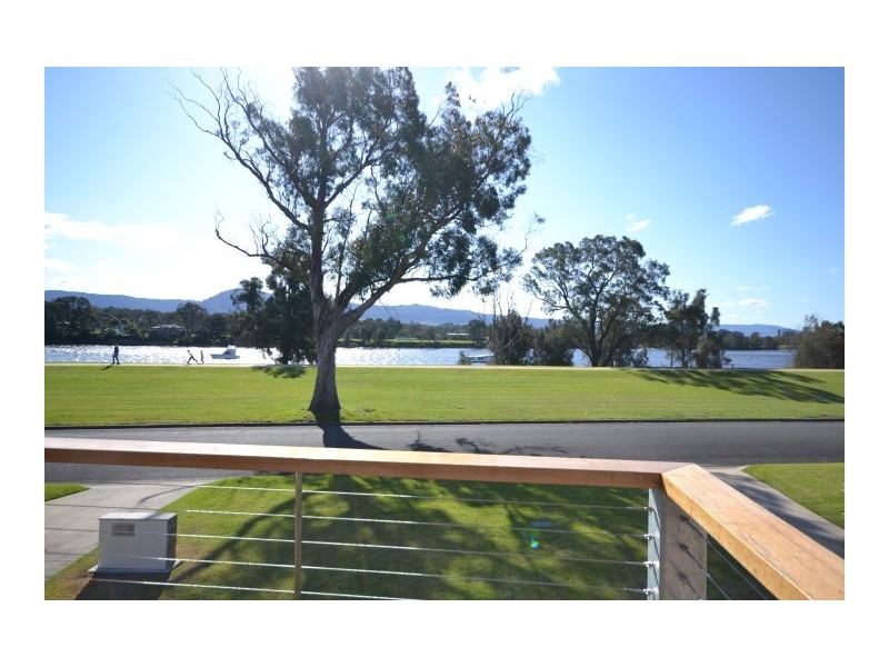 10 Riverview Road, Nowra NSW 2541