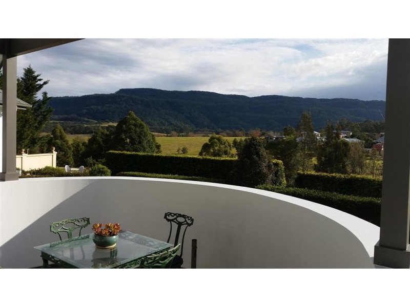 6 Lebene Grove, Cambewarra NSW 2540