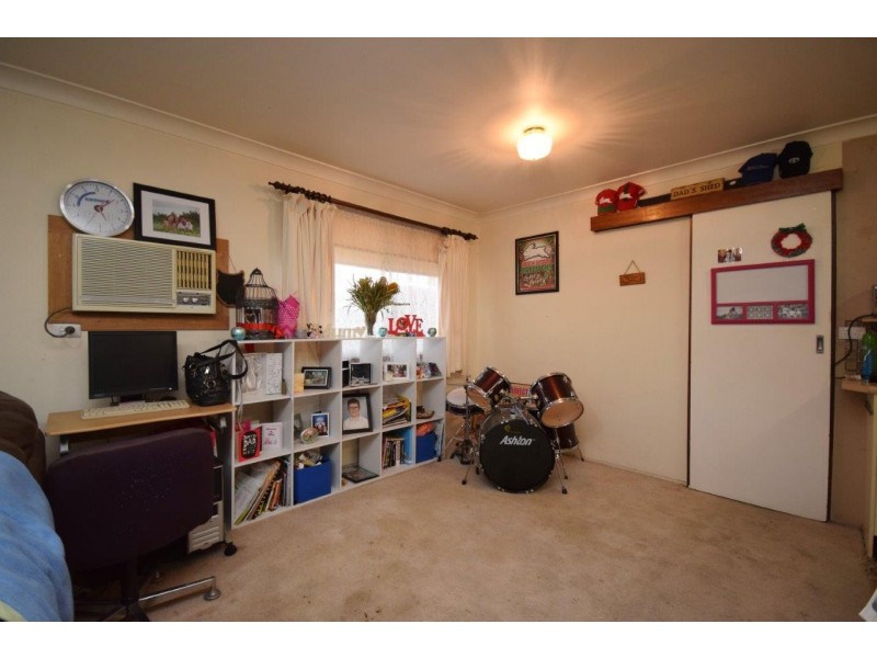 31 Ernest Street, Nowra NSW 2541