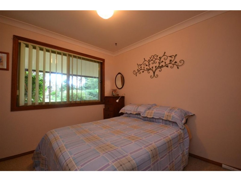2 Rock Hill Road, North Nowra NSW 2541