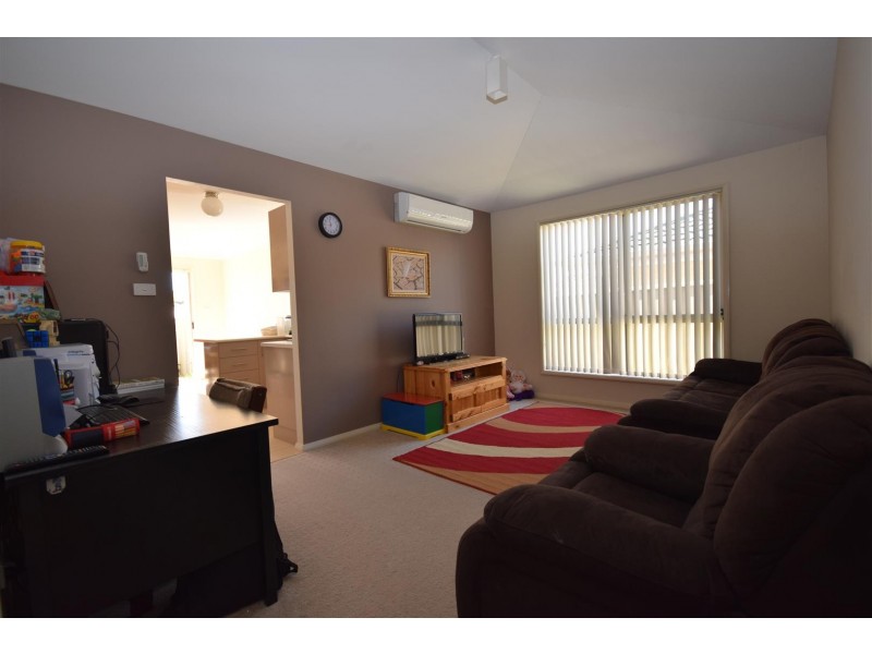 4 Almondbark Road, Worrigee NSW 2540