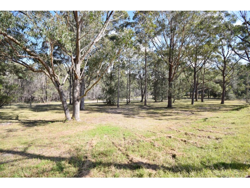 28 Bellabimbi Way, Basin View NSW 2540