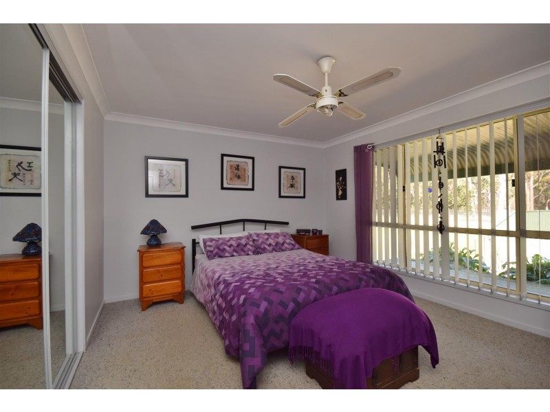 28 Bellabimbi Way, Basin View NSW 2540