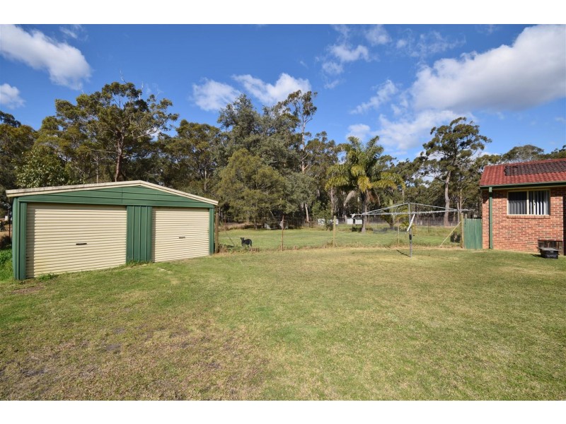 28 Bellabimbi Way, Basin View NSW 2540