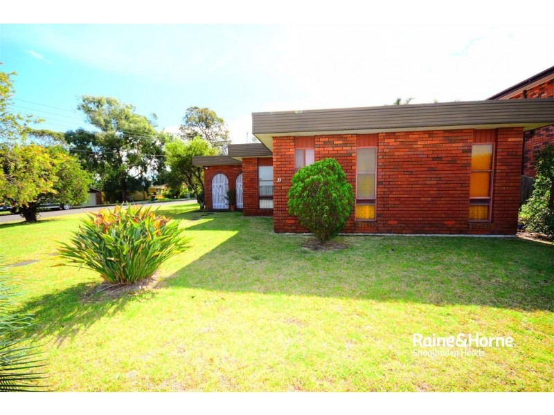 33 Amundsen Avenue, Shoalhaven Heads NSW 2535