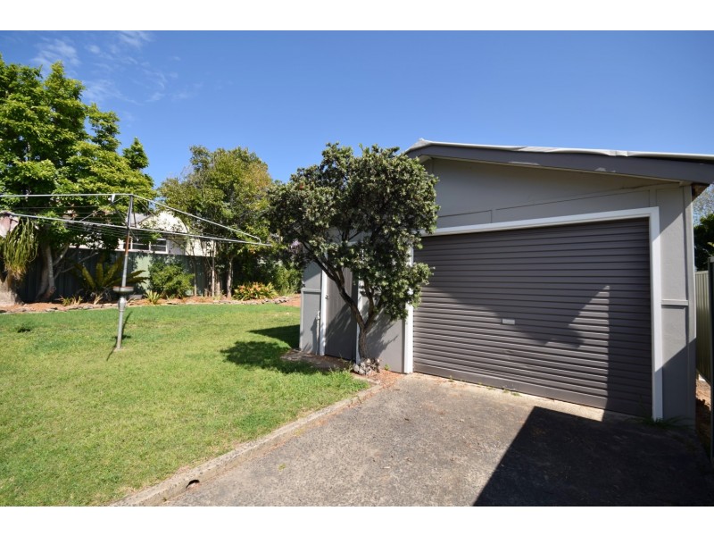 23 Spring Street, Nowra NSW 2541