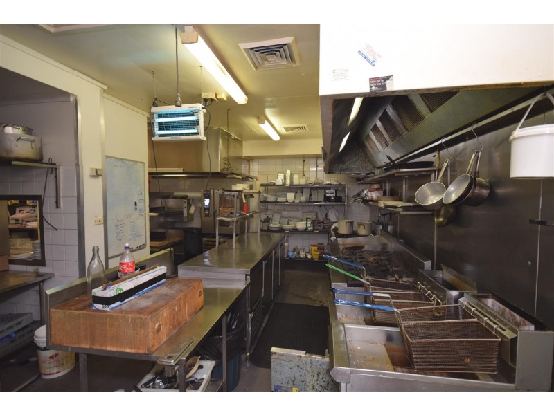 221 Kinghorne Street, Nowra NSW 2541