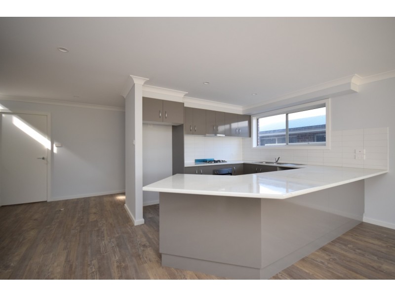 3/16 East Crescent, Culburra Beach NSW 2540