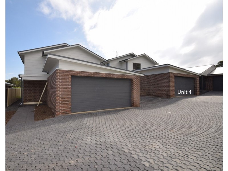 4/16 East Crescent, Culburra Beach NSW 2540