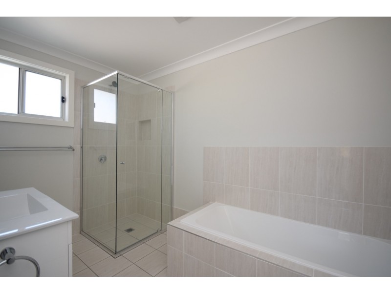 4/16 East Crescent, Culburra Beach NSW 2540