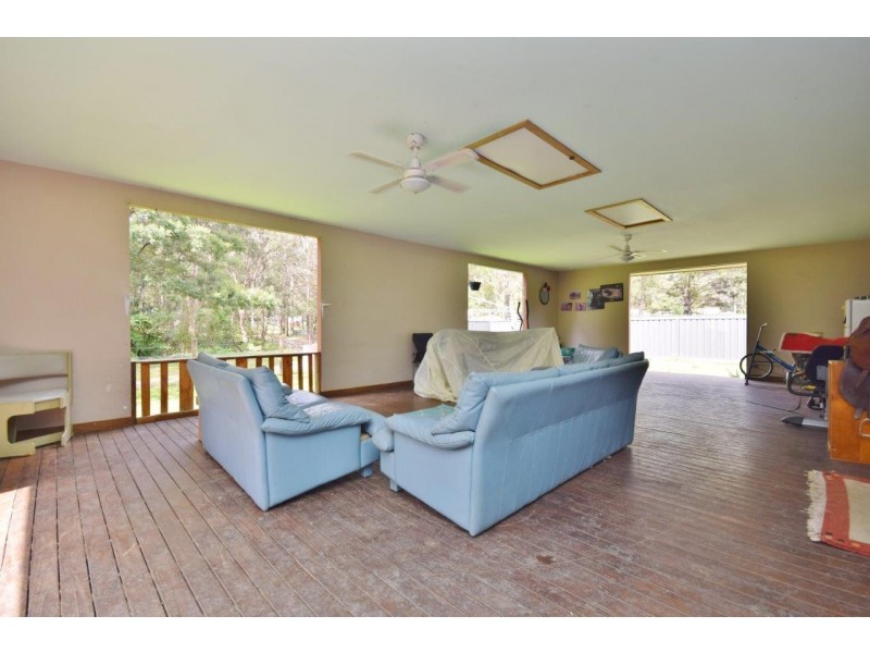 D953 Princes Highway, Falls Creek NSW 2540
